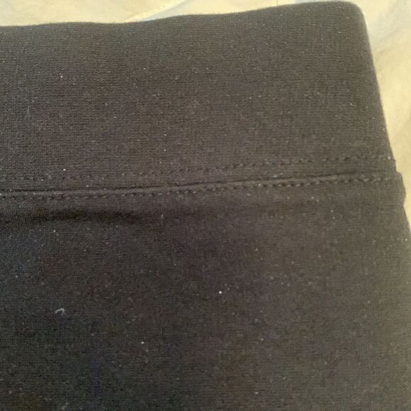 IRIS skirt, small, midi, form fitting , like new - Picture 5 of 10